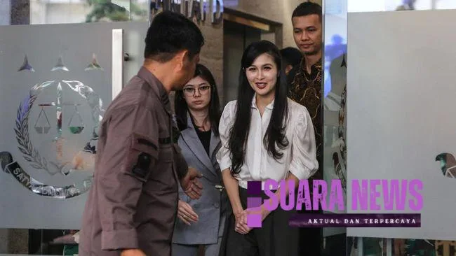 Sandra Dewi jadi saksi sidang kasus korupsi PT Timah yang melibatkan suaminya, Harvey Moeis, pada Kamis (10/10) ini.