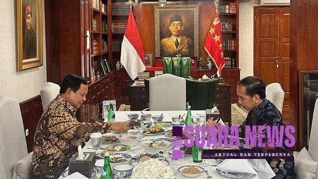 Prabowo bertemu Jokowi di kediamannya di Jalan Kertanegara, Jakarta Selatan, Jumat (6/12) malam.